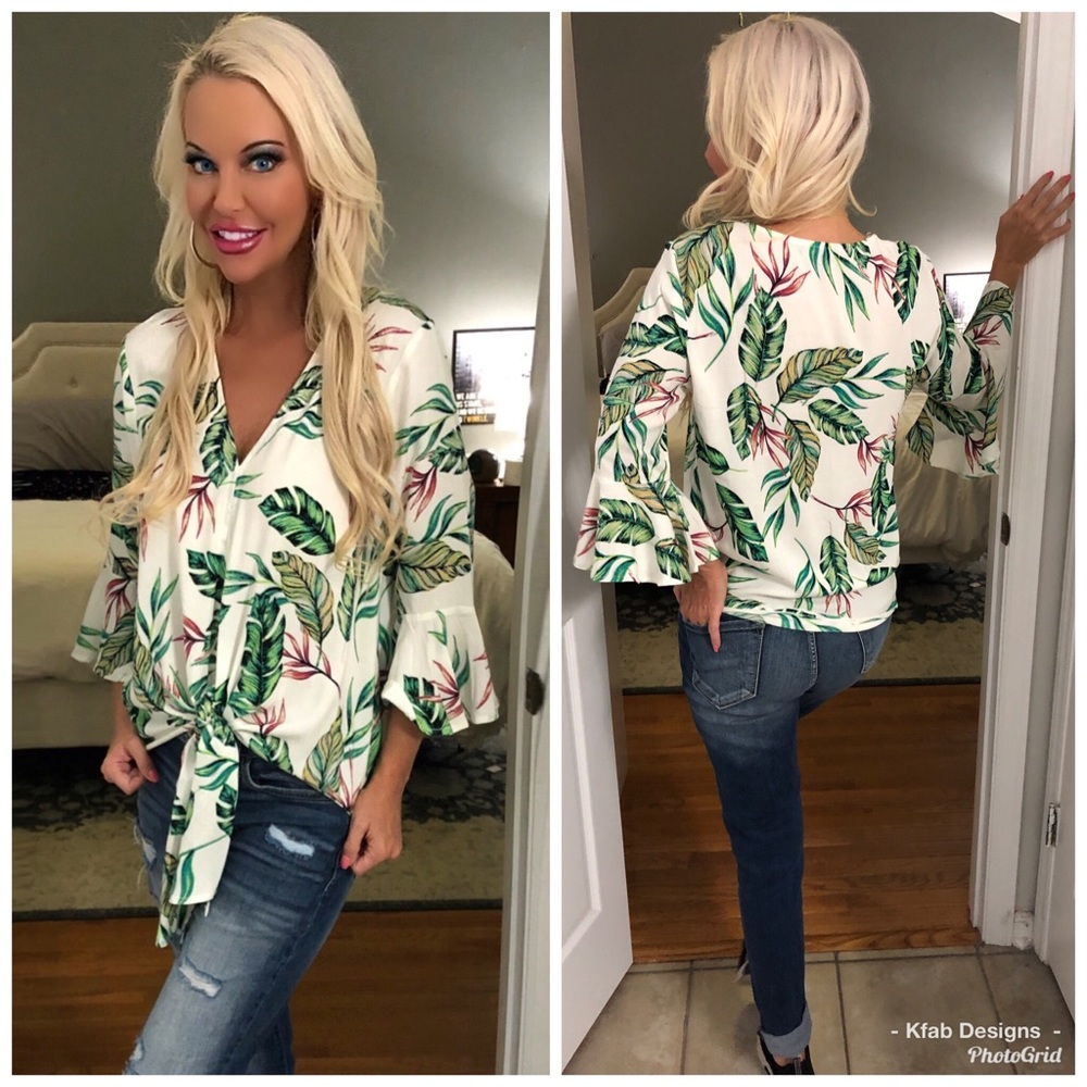 🌴💐LAST 1! Flutter Sleeve Tropical Flower Top! - Picture 5 of 7
